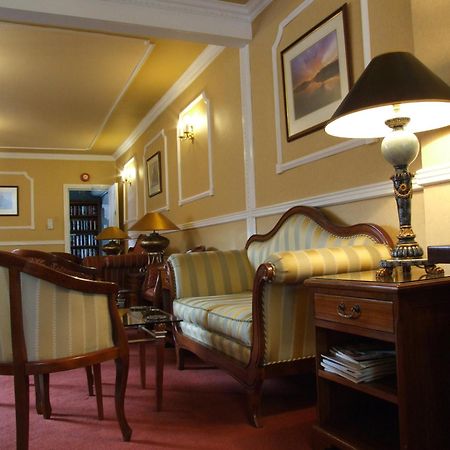 Ely House Hotel 울버햄프턴 외부 사진
